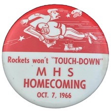Mankato Scarlets Vintage Pin Button Football ...