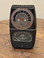 Vintage 1950  s General Electric Type DW-68 Light Exposure Meter