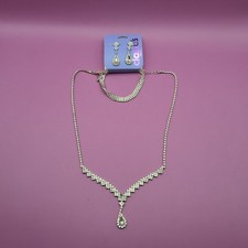 NEW Claire's Clear Rhinestone 11" Necklace, Bracelet, Earrings set, beautiful 