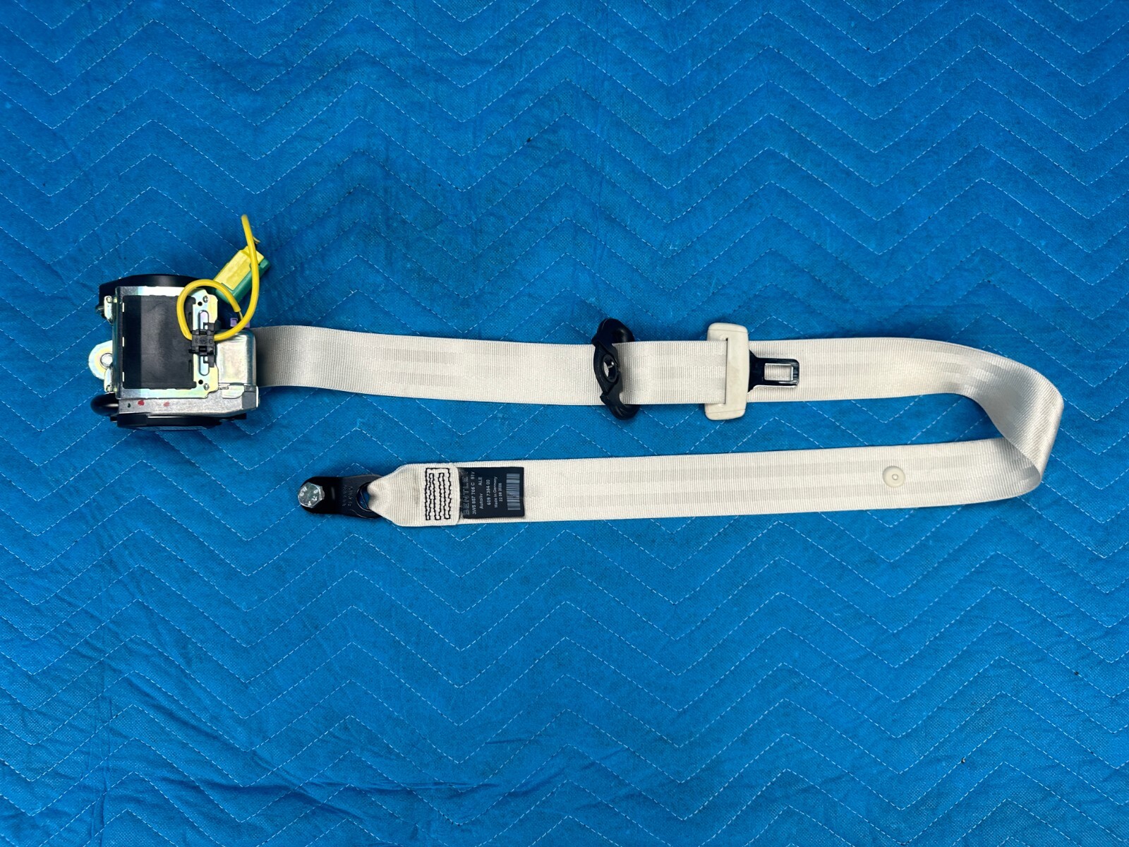 Bentley Continental Flying Spur Front Driver's Seat Belt Ivory 29k 2006-2012 OEM