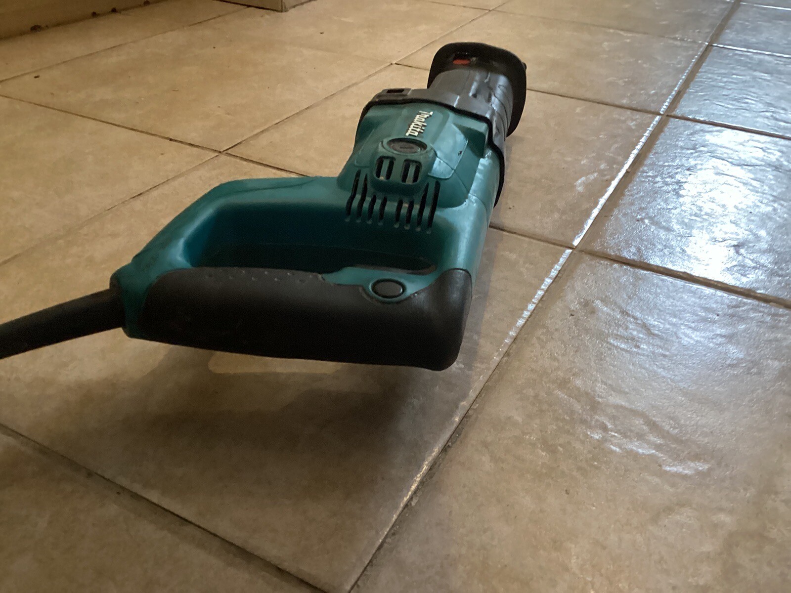 Makita reciprocating saw JR3050T 240V USED eBay