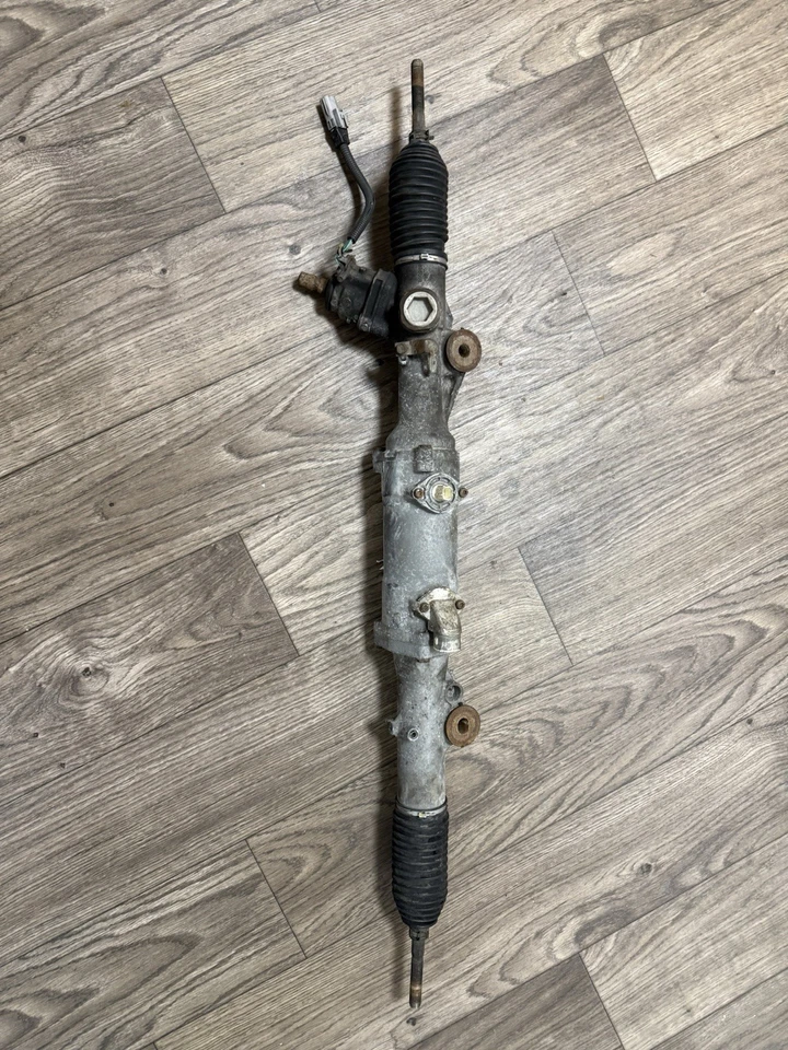 Lexus IS250 2014 dirección asistida cremallera y piñón sedán AWD 79 k OEM 4420053260 Foto 2 de 4