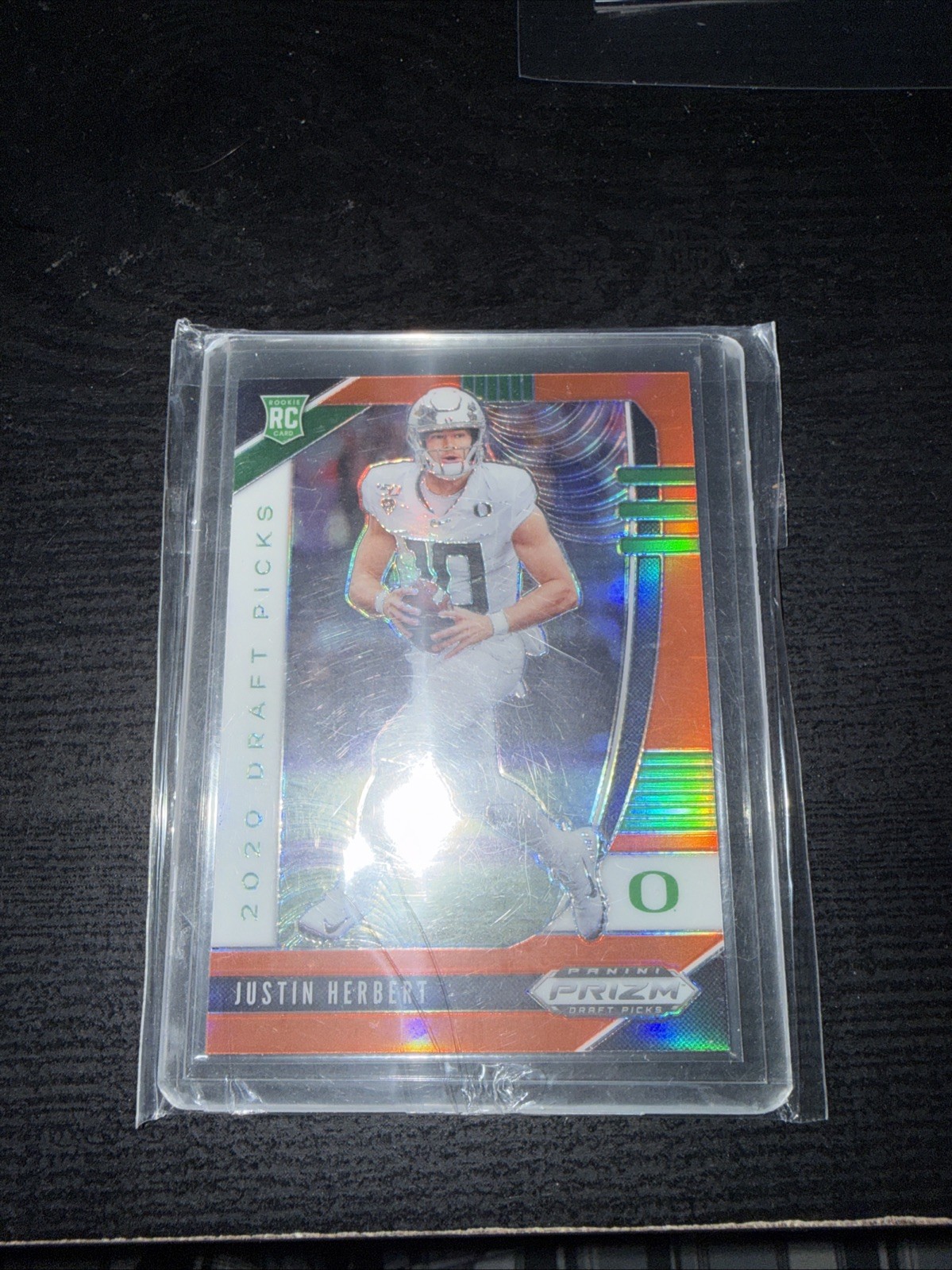 2020 Panini Prizm Draft Picks rookie  Justin Herbert #102 Red Prizm (RC)