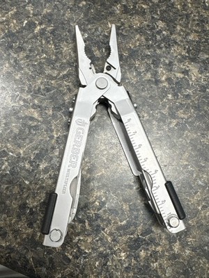 Used GERBER MULTIPLIER 600 MultiTool Multi Tool Plier Pliers (QUI005275)
