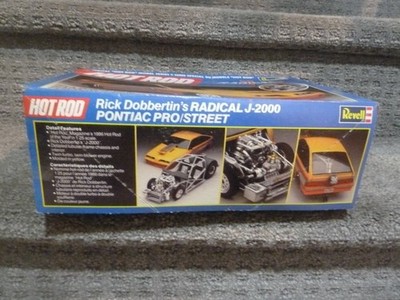 Revell Radical J-2000 Pontiac Rick Dobbertin Hot Rod Model Kit