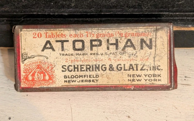 Vintage Tin 1929 Atophan Medicine Tin Apothecary Schering & Glatz Arthritis 