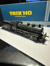 Trix HO 2408 German K.Bay.Sts.B Royal Bavarian Rail 4-6-0 Powered Tender