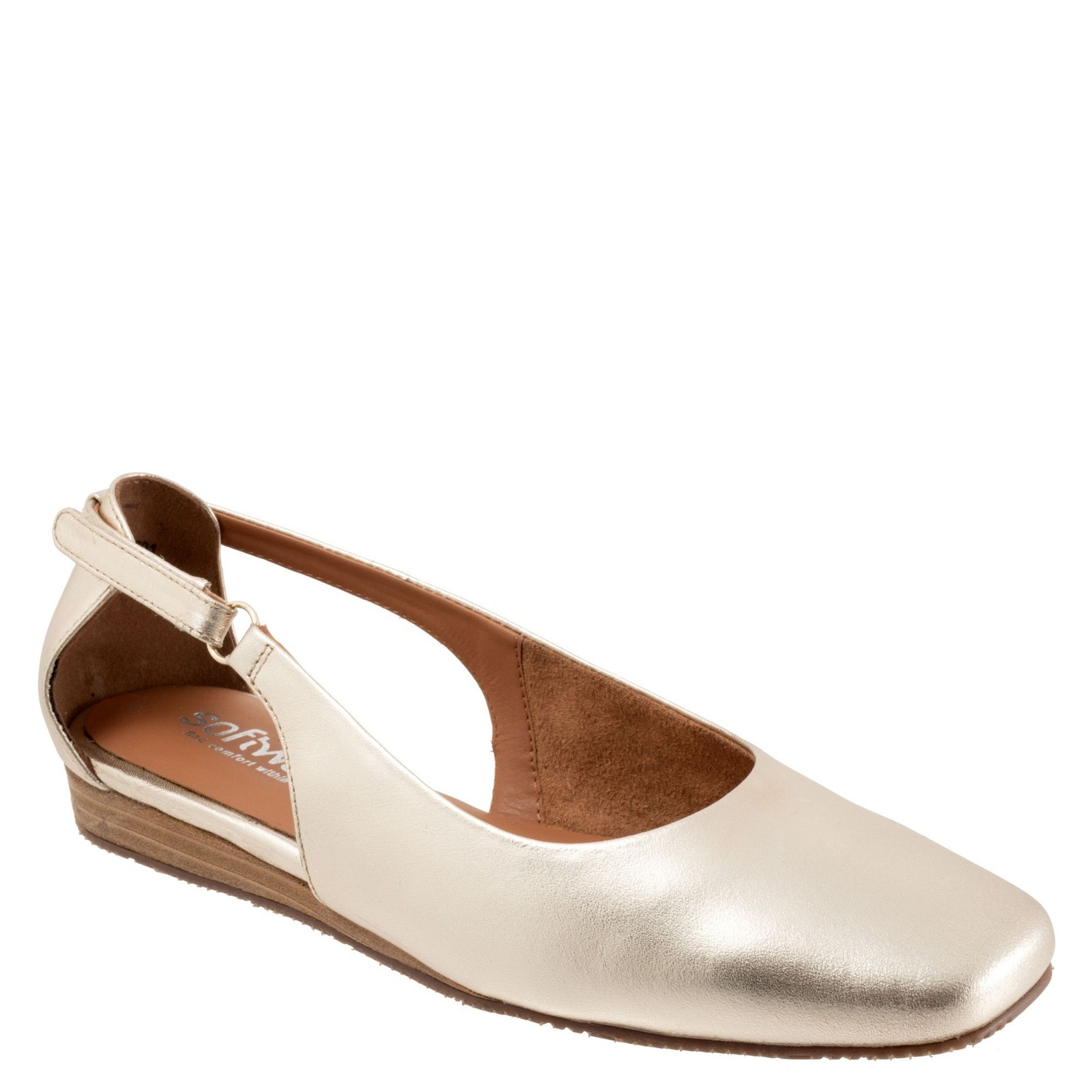 Женские слипоны Softwalk Venice 7 2AN США - Шампанское 18690₽