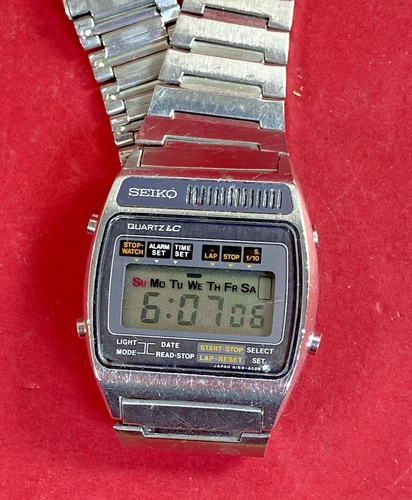 Vintage 1970s Seiko A159 4029 T LCD Digital Watch - For Repair