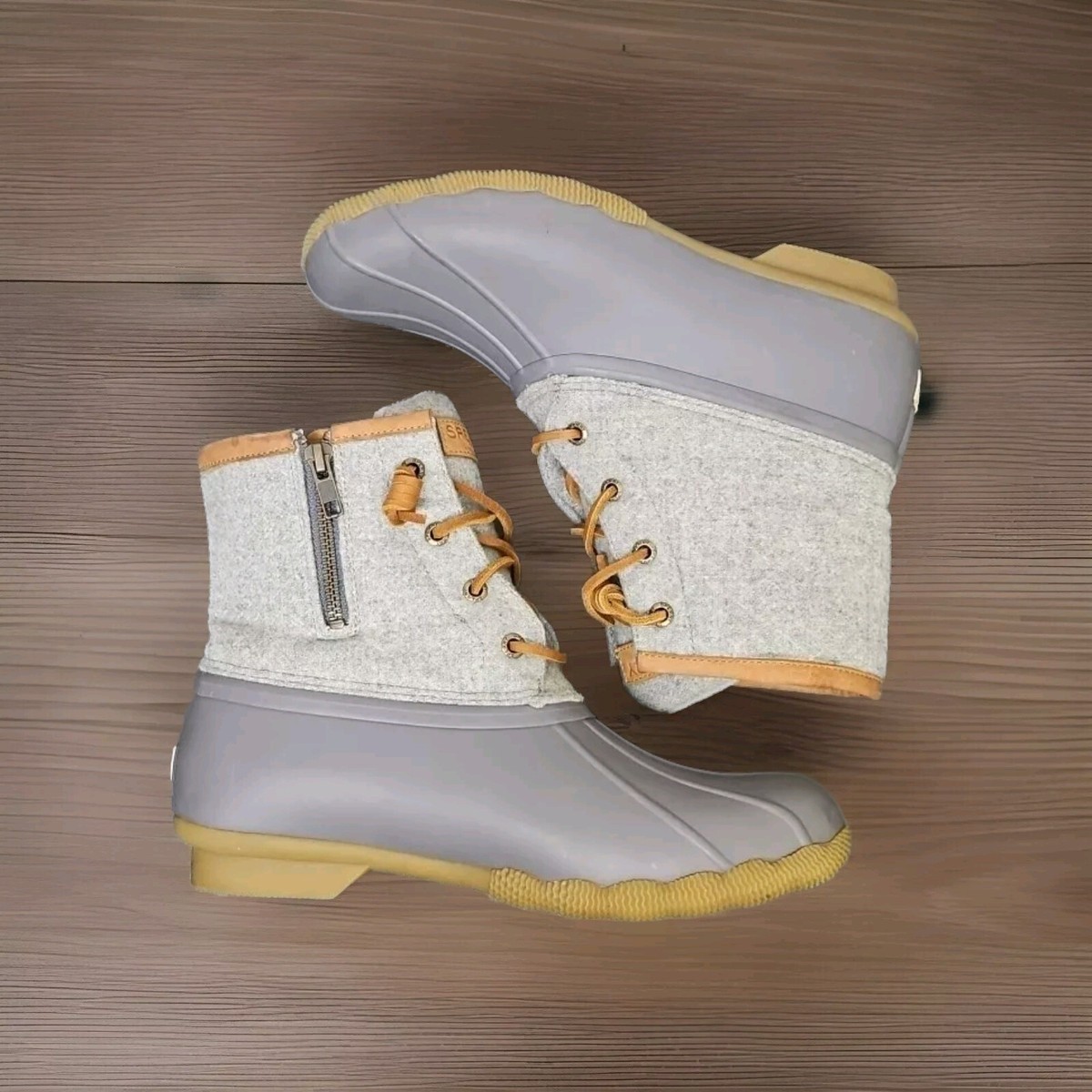 Sperry Women's Saltwater Emboss Wool Boots, Grey, Size