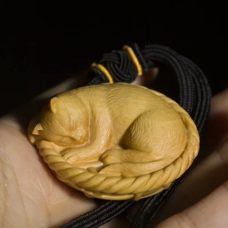 YY1991A - 5X4X3 CM Carved Boxwood Carving Figurine Netsuke :Lovely