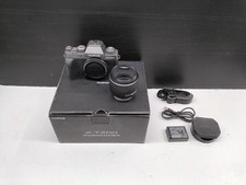 FUJIFILM X-T200 mirrorless single-Lens 331561