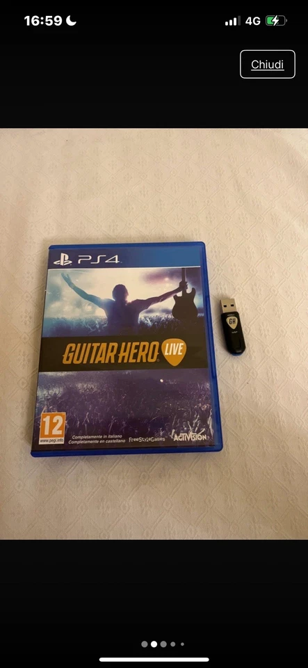 Guitar Hero Live per Sony PlayStation 4 completo USB dongle chitarra scatola PS4 - Immagine 3 di 4