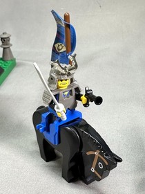 LEGO 6093 Flying Ninja Fortress (Castle) 100% Complete w/Box & Manual 1998 NICE!