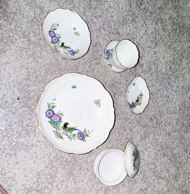 Meissen Porzellan Schalen Set weiß blau grün Blume Vogel Goldrand rund