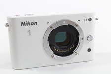 Nikon 1 J1 Body Bianco, Ottime Condizioni, 1200 Scatti