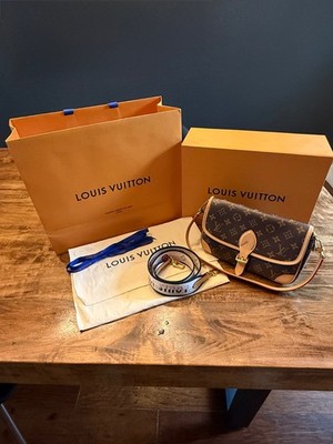 LOUIS VUITTON DIANE MONOGRAM CANVAS BAG REFERENCE M45985