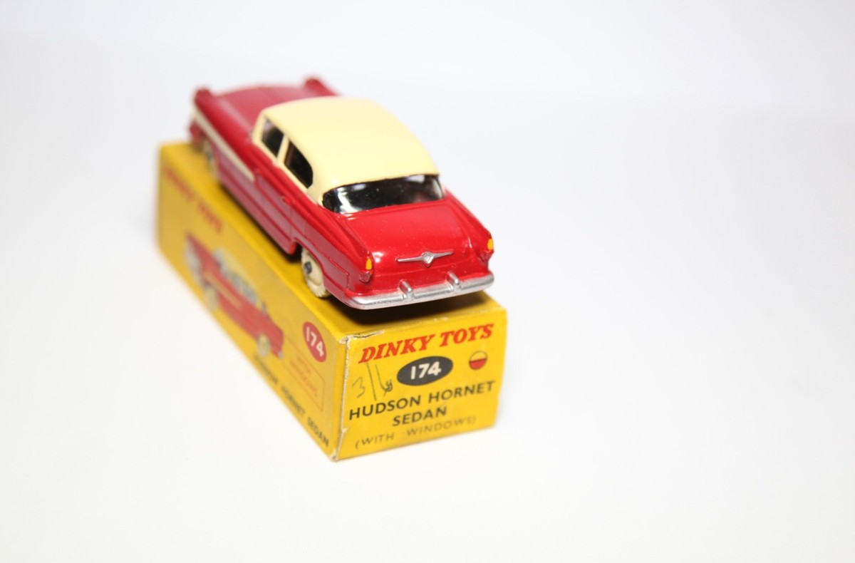 TOYS DINKY お値下げ！美品 HUDSON Original Mint Near - Box Original In Sedan Hornet Hudson 174 Dinky ミニカー HORNET ミニカー