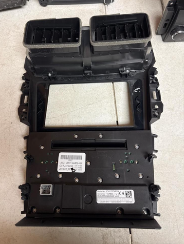 Panel de control de radio climático Ford Explorer 2018-2019 JB5T-18A802-NB OEM - Imagen 2 de 2