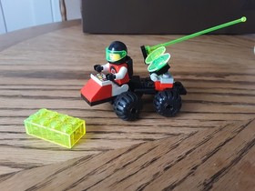 Vintage LEGO Classic Space 1478 MTron  w/ RARE Transparent Neon Green 2x4 Brick!