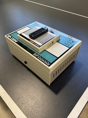 BP Microsystems BP-1200 Device Programmer, SM48D Socket Module AND Software