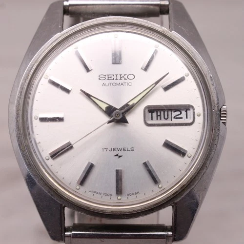 Vintage 1980 Seiko Mens Automatic Watch Day Date Stainless Steel Runs 7006-8009