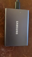 1TB Samsung T7 1TB Portable External SSD - USB C 3.2 (No USB Cable)