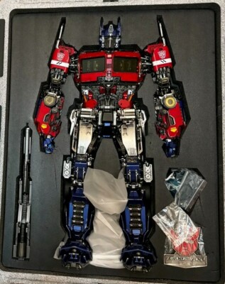 YOLOPARK:IIES 24 Optimus Prime DXVer.限定版 YOLOPARK:IIES 24 Optimus Prime DXVer.限定版 - メルカリ
