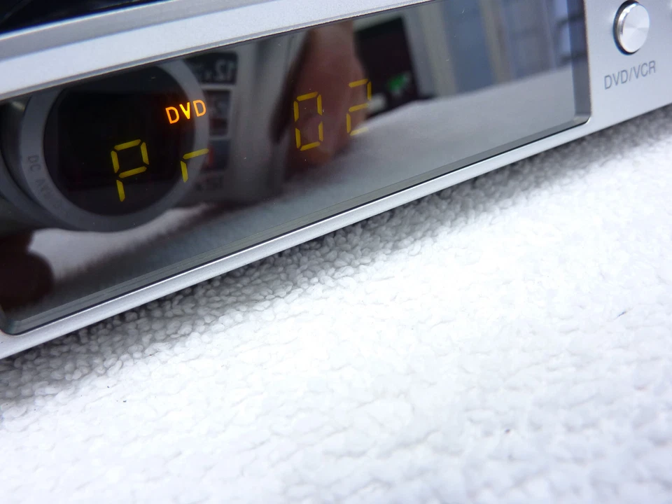 LG RC 278 DVD±RW VCR VHS 6 Kopf HiFi Kombigerät DV In- Teildefekt,VCR geht nicht - Bild 3 von 4