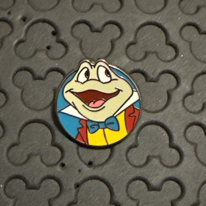 Disney Parks Mr. Toad Tiny Kingdom Pin Second Edition Series 3 2021 LR