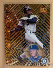 1997 Pacific Crown GOLD PRISM #63 Ken Griffey Jr HOF RARE ACETATE WINDOW PREMIUM