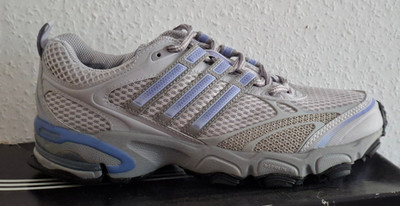 ADIDAS SUPERNOVA TR5  Gr. 7,5 (39 1/3) SNEAKER/TRAIL-KLASSIKER - NEU und OVP