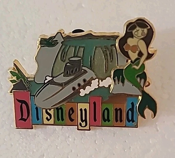 Disney Disneyland Retro Submarine Voyage 3D Mermaid 2006 HTF RETIRED Pin (D1)