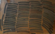 Lot of 67 Atlas HO Scale Curve Track Pieces Used