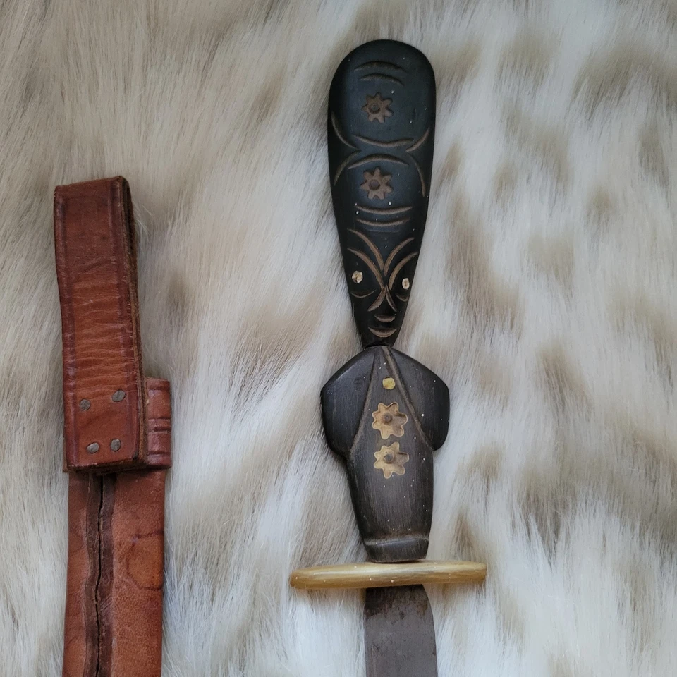 Cuchillo Chichicastenango Guatemala De Colección Arte Popular Tallado Cuerno Mango y Funda Foto 4 de 4