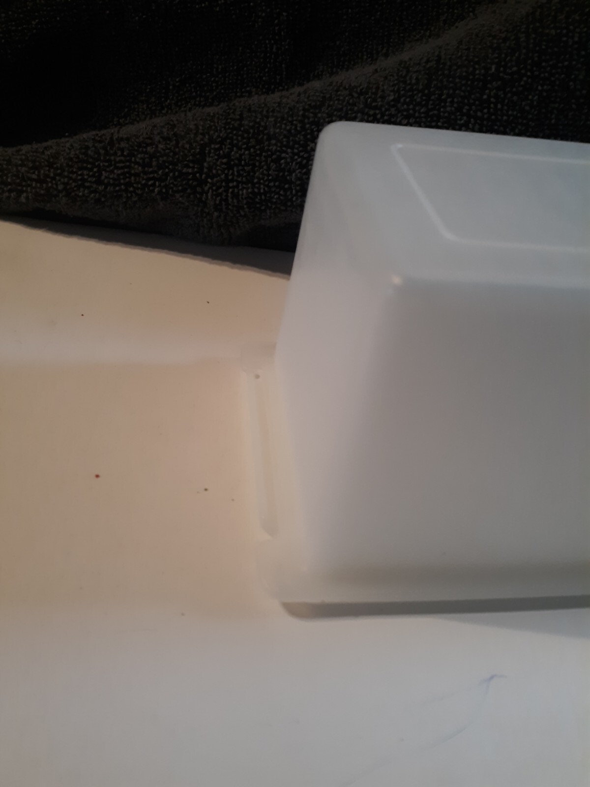 Tupperware #518  Cheese or Butter Keeper With #519 Lid