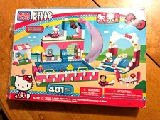 Hello Kitty Splash N' Swim Water Park Mega Bloks (incomplete) manual and box