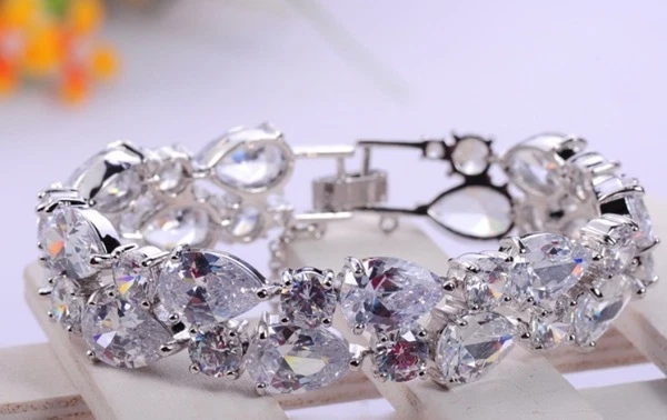 18k White Gold Filled Simulated Diamond Gemstone Tennis Bracelet Bridal Jewelry - Image 3 of 4