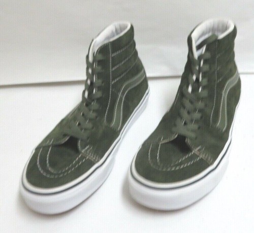Vans Pig Suede Sk8-Hi Lace Up Shoe 