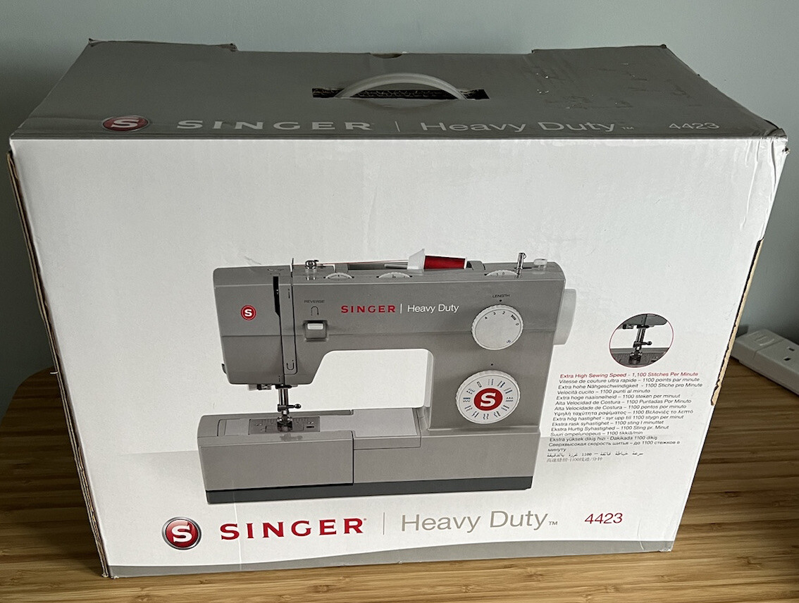 Singer Heavy Duty 4423 Sewing Machine eBay