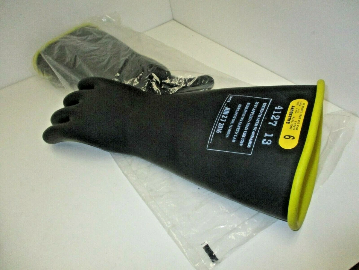 Burberry gloves 2024 kids 2016