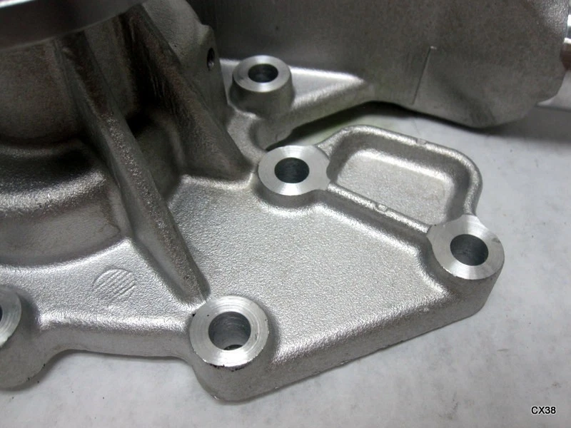 Bomba de agua del motor AW9369 para Land Rover Discovery 1994-2004 Foto 3 de 4