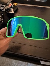 NEW Oakley SUTRO 80s Green PRIZM Jade Lens Sunglass