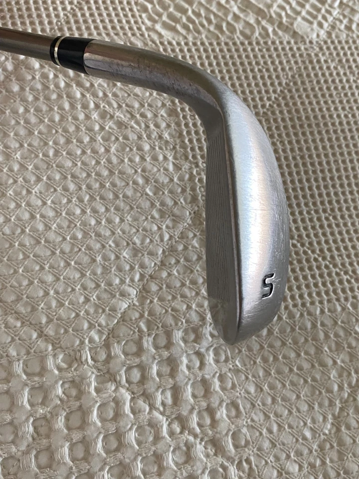 Nike Slingshot OSS Graphite Sand Wedge (S) Golf Club, RH- Winn Mid Size Grip - Image 2 of 4