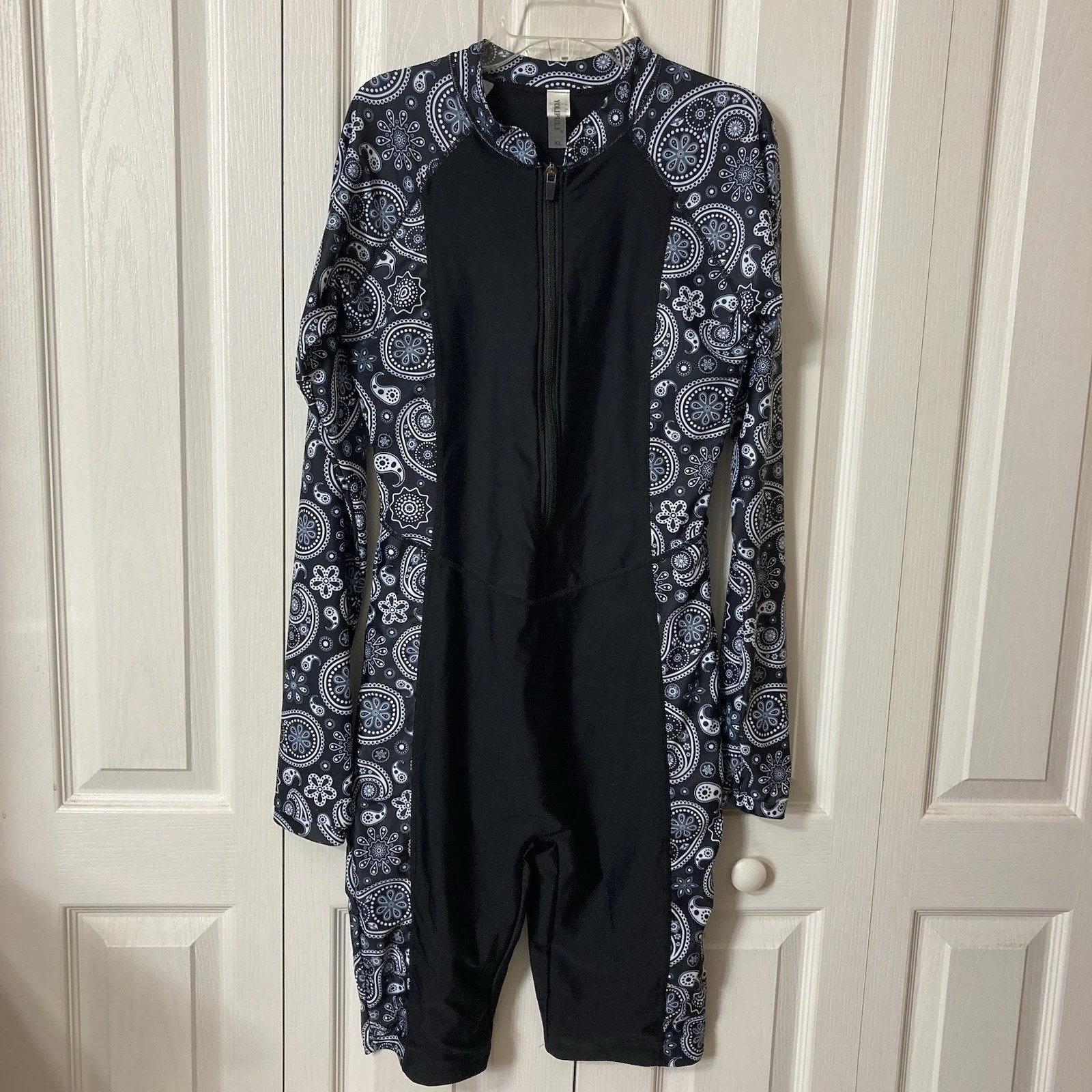 YOLIPULI Swimsuit Girls XL Rash Guard One Piece Long Sleeve Paisley UPF50+