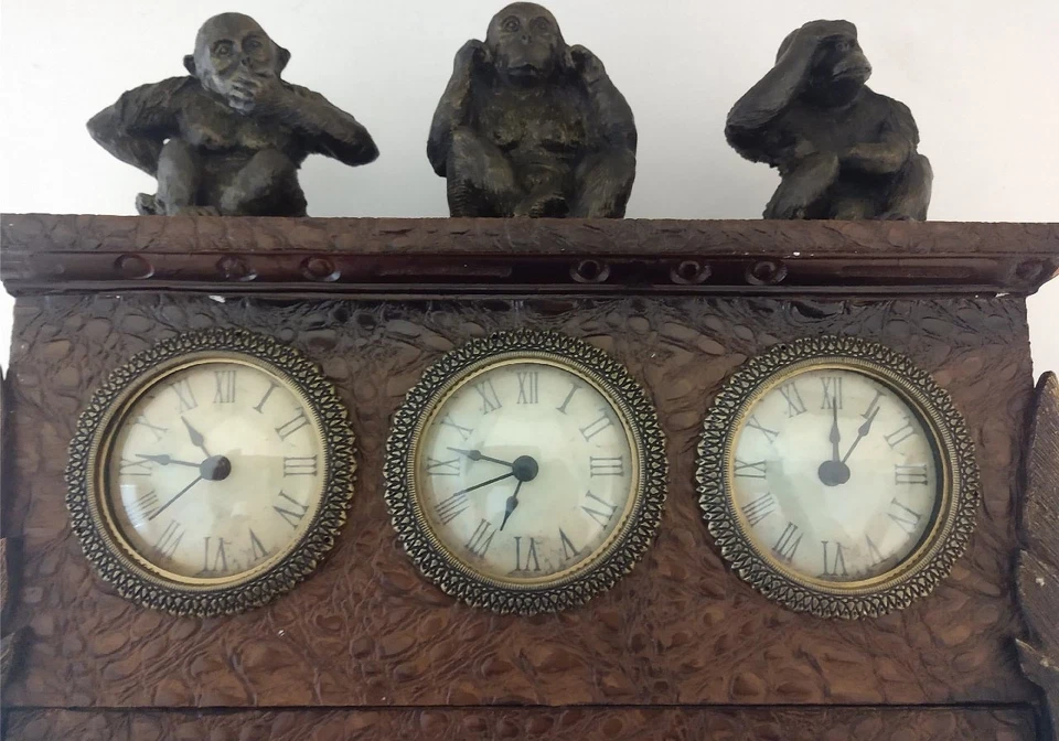 Antique 3-Monkey (See, Hear & Speak No Evil) Box W/Bronze Monkeys +3 Clocks - Image 2 of 4