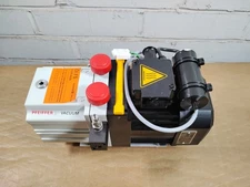 Pfeiffer Dual Stage Rotary Vane Vacuum Pump DUO 2.5C PK D41 019 C