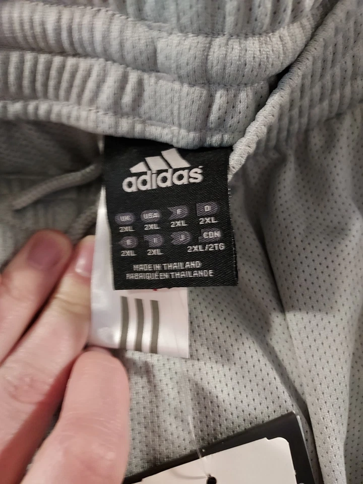 Nuevo con etiquetas Pantalón Adidas Vintage Gris Hielo Blanco Mini Malla Para Hombre Talla 2XL Foto 3 de 4