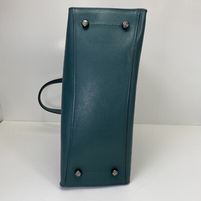 コークバケツ Vince Camuto Aleck Silver Studded Shoulder Bag In Malachite Green