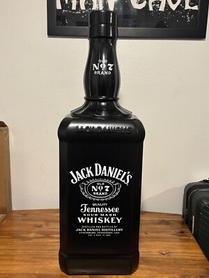 DEFECTIVE JACK DANIELS WHISKEY 3FT BOTTLE POLE TOPPER DISPLAY MAN CAVE D G3D